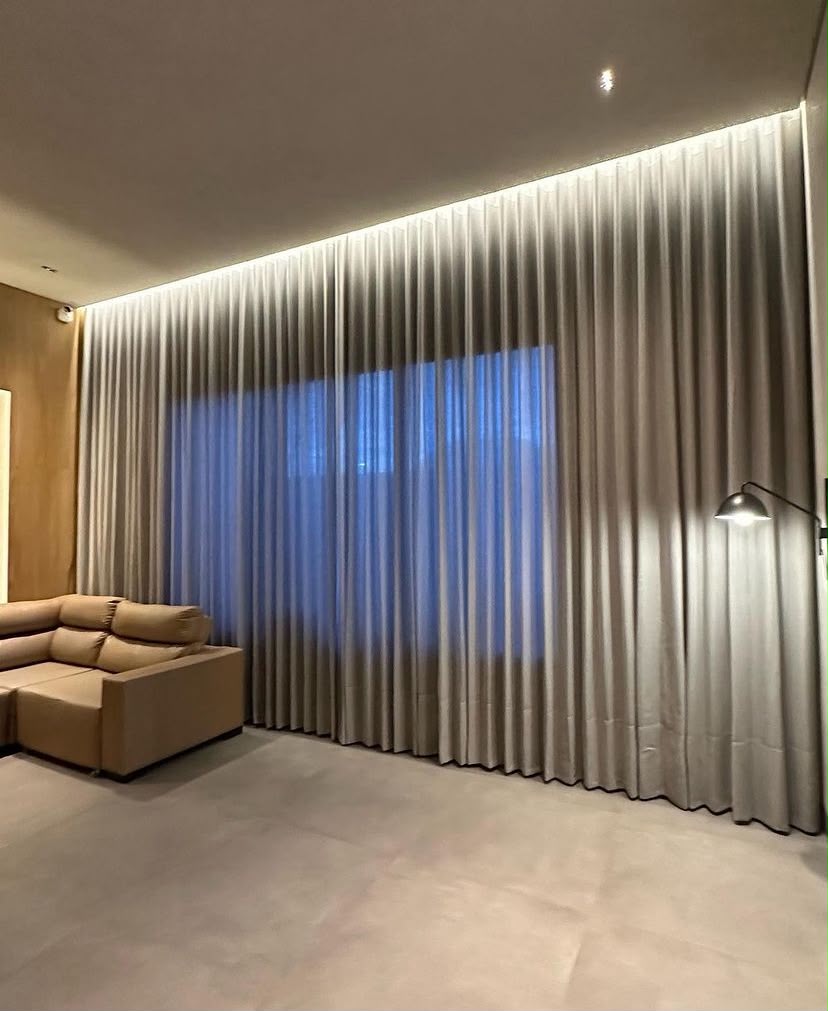 Projeto Decorlive com cortina sob medida